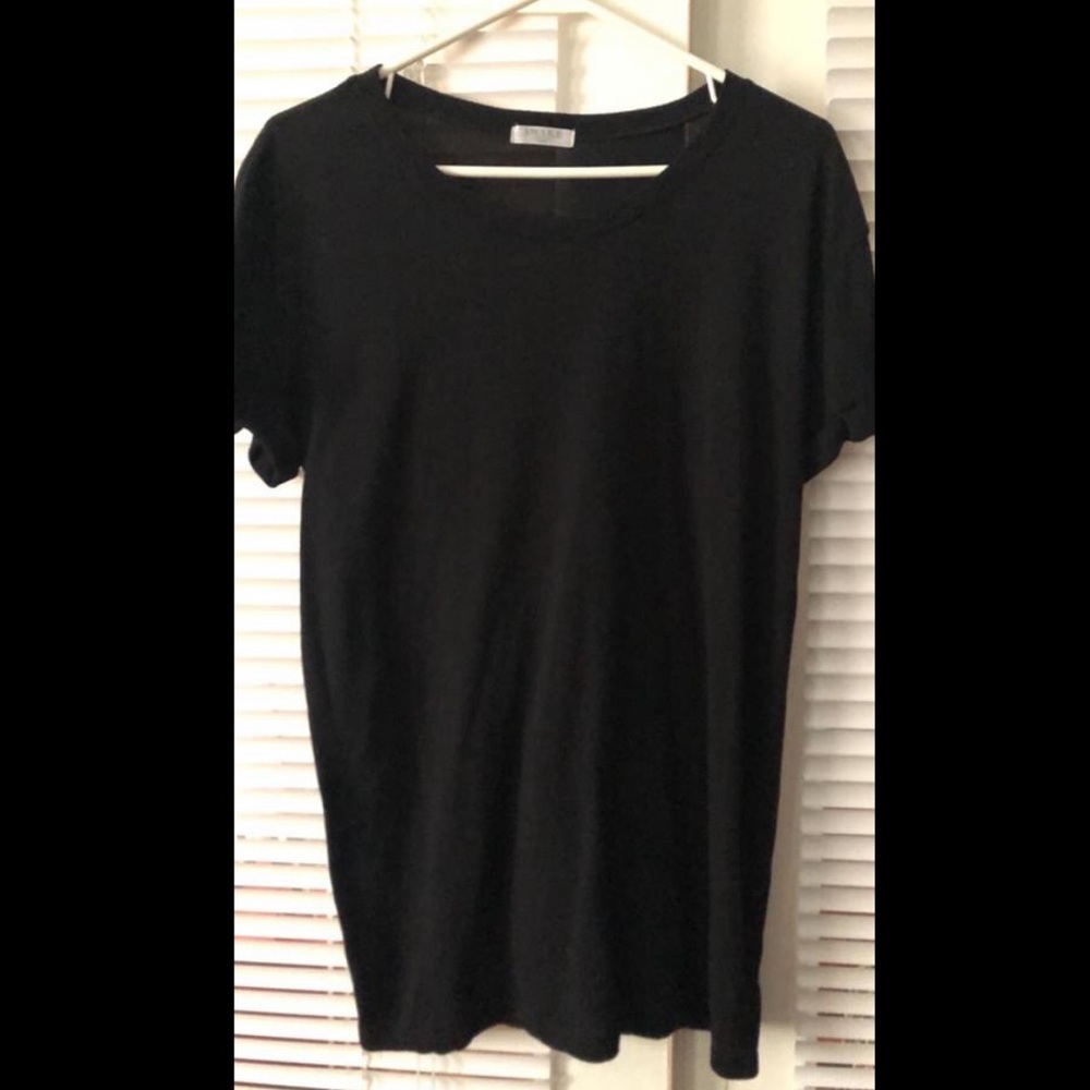 Black short sleeve top